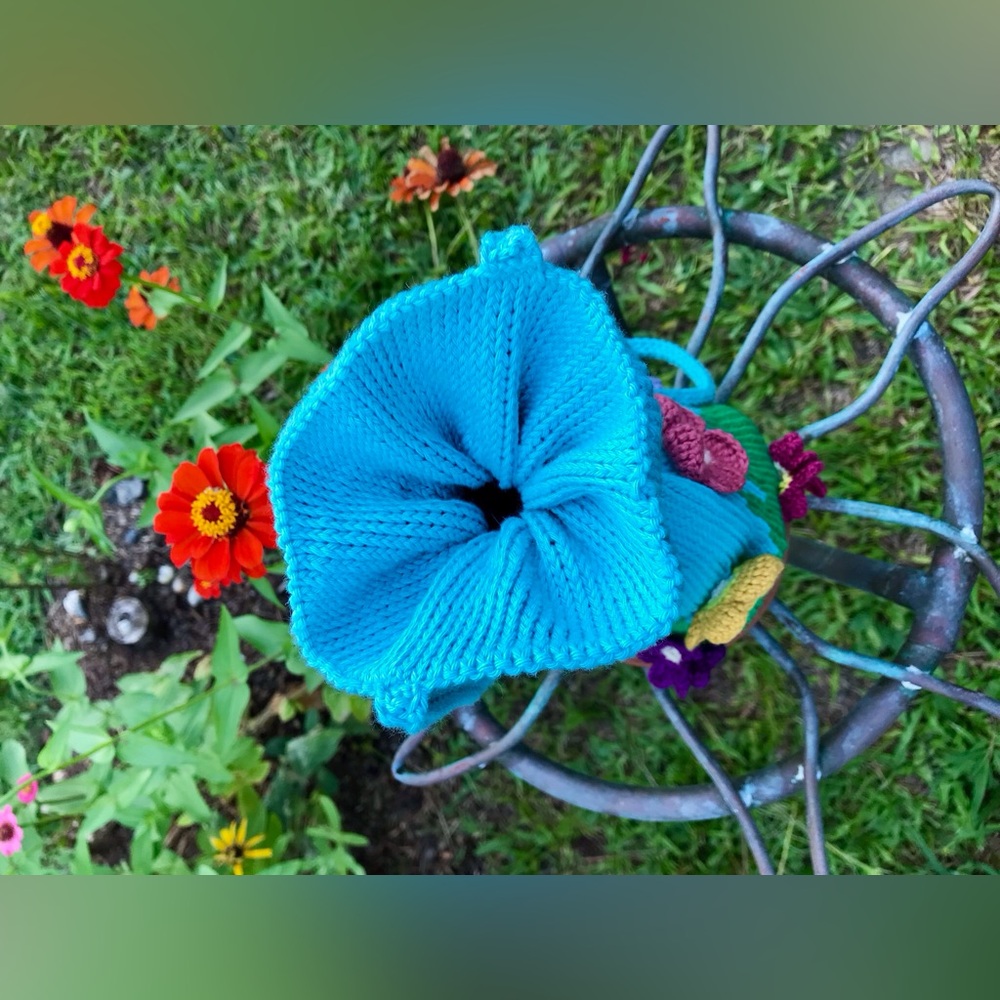 Handmade Knit & Crochet Nice Day Round Small Floral Butterfly Crossbody Bag - Picture 8 of 16